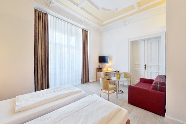 Hotel Tiergarten Berlin-Comfort Double Room, 1 Double or 2 Twin Beds-2
