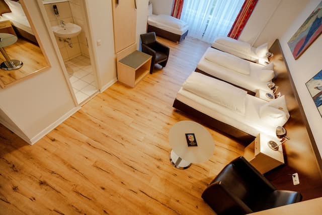 Hotel Tiergarten Berlin-Quadruple Room-1