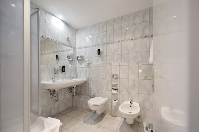 Hotel Tiergarten Berlin-Comfort Double Room, 1 Double or 2 Twin Beds-8