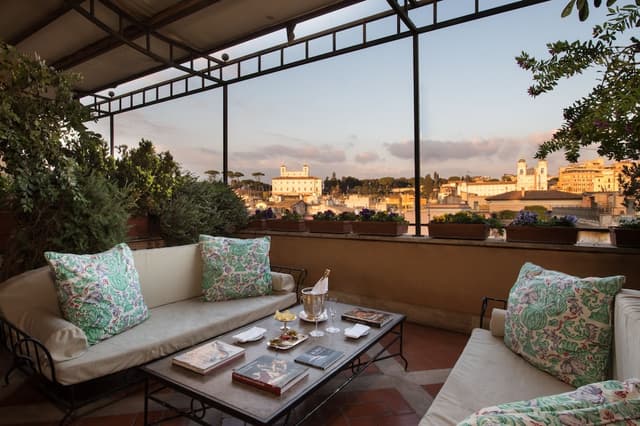 米蘭廣場品牌飯店-浪漫樓中樓客房, 露台-1
