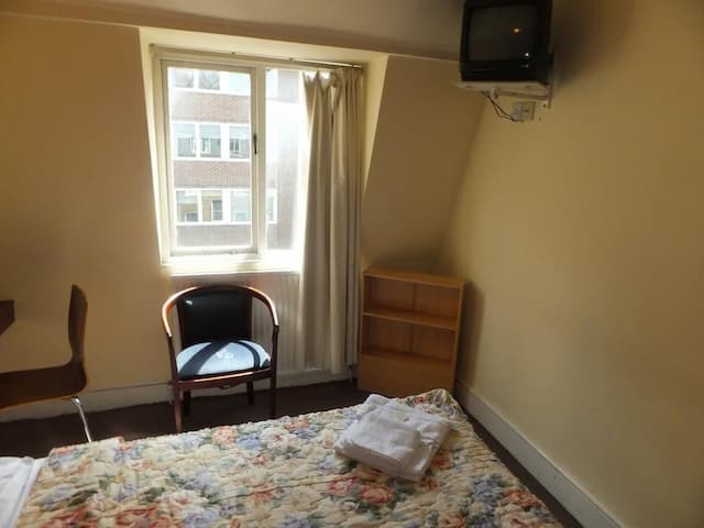 格雷西姆酒店-基本雙人房, 共用浴室-11