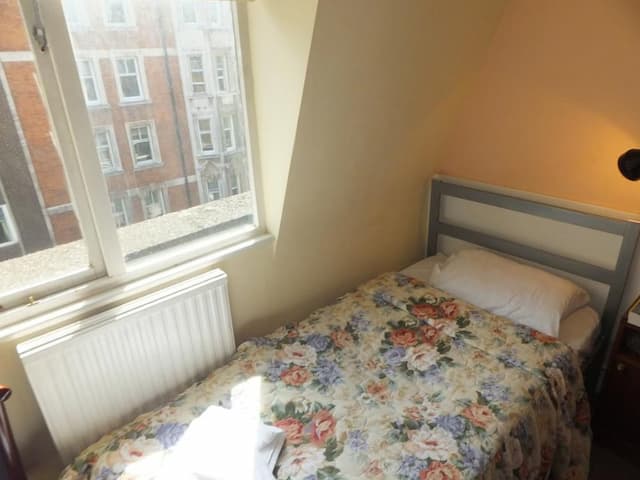 格雷西姆酒店-基本單人房, 共用浴室-11