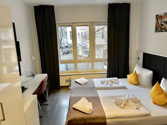 アルファ ホテル-スタンダード ダブルルーム-1