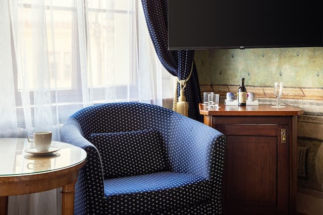 查理斯飯店-單人房-2