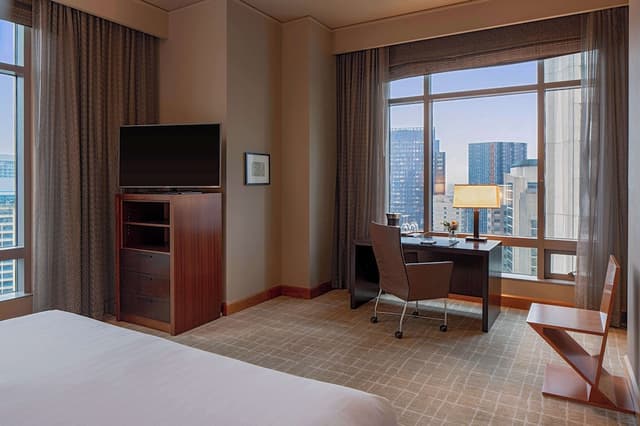 Grand Hyatt Seattle-Suite, 1 King Bed (Emerald Suite)-5