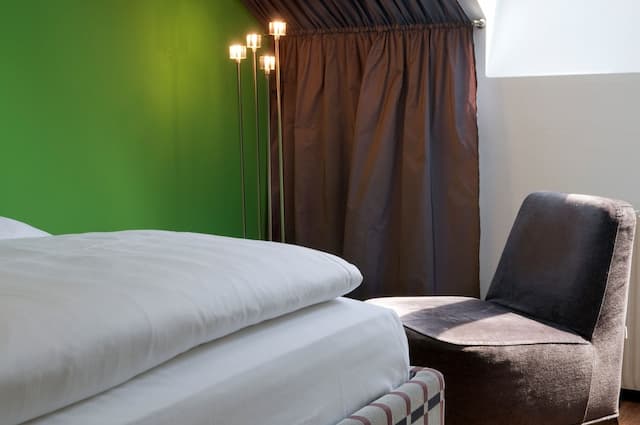 昆斯托弗飯店-經濟雙人房-6