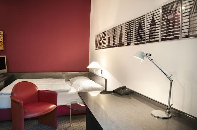 昆斯托弗飯店-雙人房-6