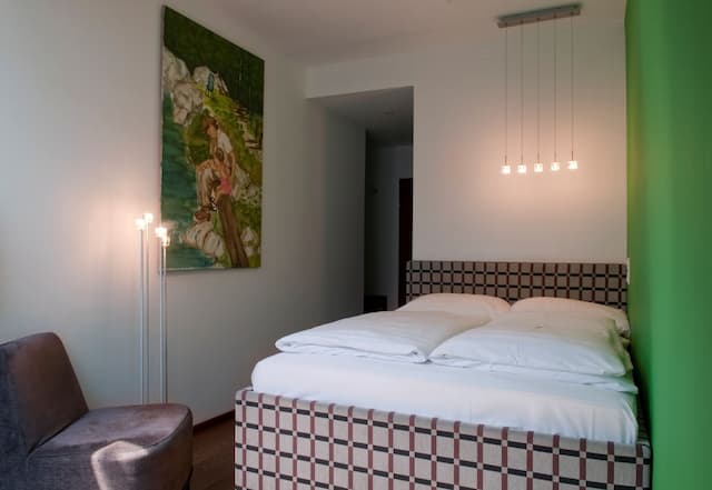 昆斯托弗飯店-經濟雙人房-1