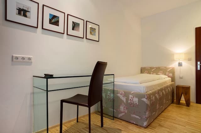 昆斯托弗飯店-單人房-1