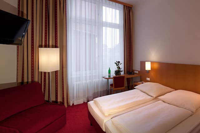 エアー イン ベルリン ホテル-スタンダード ダブルルーム ダブルベッド 1 台-3