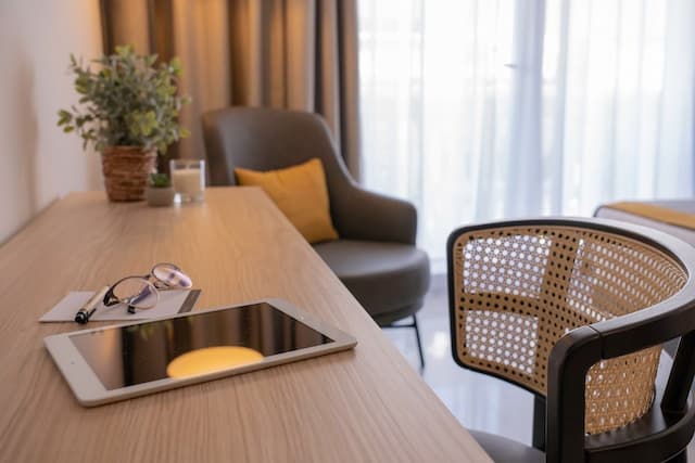 URH 錫切斯海灘酒店-單人房, 泳池景-11