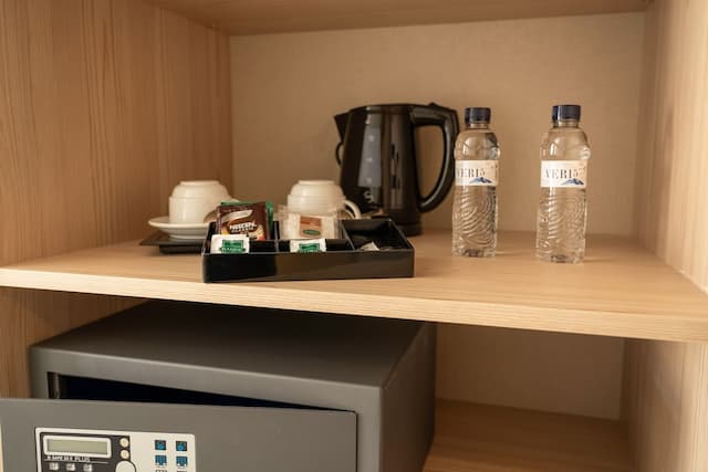 URH 錫切斯海灘酒店-單人房, 泳池景-4