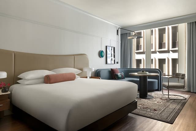 Kimpton Hotel Monaco Seattle by IHG-Premium Room, 1 King Bed (High Floor)-9