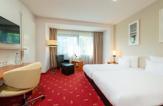 Leonardo Hotel Berlin KU'DAMM-高级三人房-3