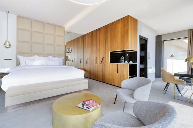 ザ プレジデント-パノラミック スイート-2