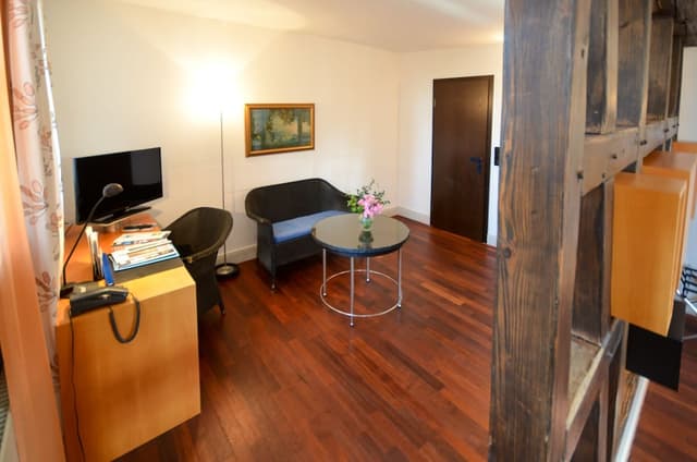 餐廳 - 歐耶洛夫酒店-普通套房-3