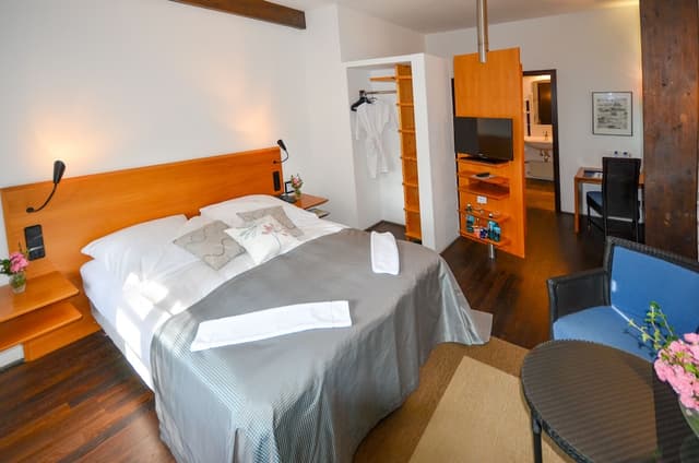 餐廳 - 歐耶洛夫酒店-普通套房-3