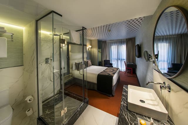 Hotel Mirador de Chamartin-Deluxe Double Room-5