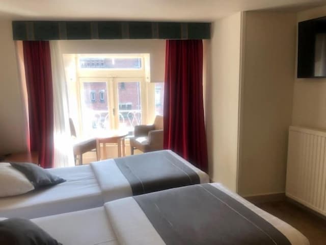 市中心三角洲飯店-標準客房-8