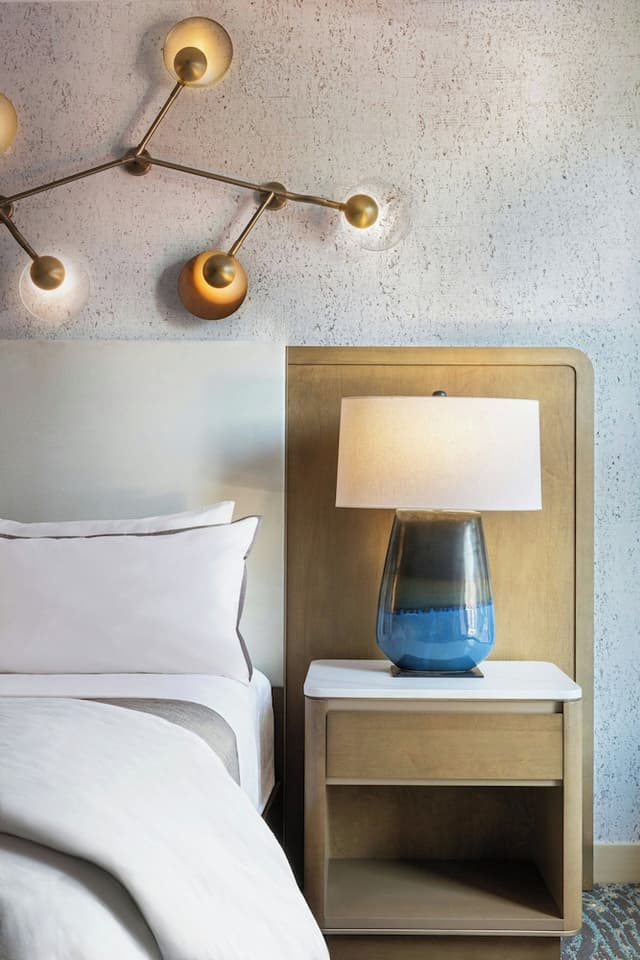 The Westin New York at Times Square-Grand Room, 1 King Bed-5