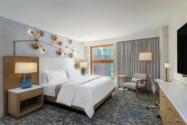 The Westin New York at Times Square-Grand Room, 1 King Bed-4