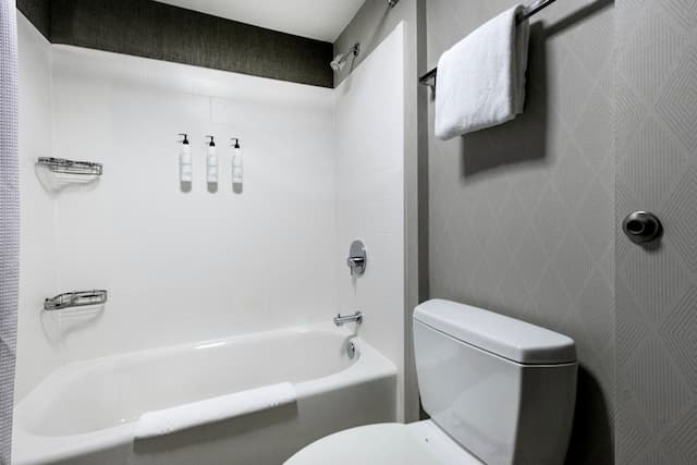 SpringHill Suites Anchorage Midtown-Suite, Multiple Beds-6