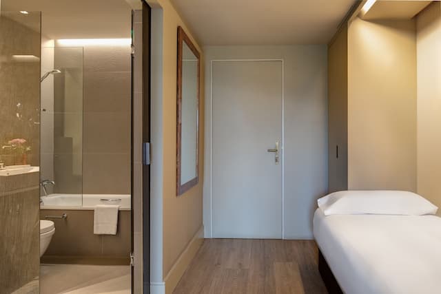 Duquesa de Cardona Hotel 4 Sup by Duquessa Hotel Collection-尊荣客房-5