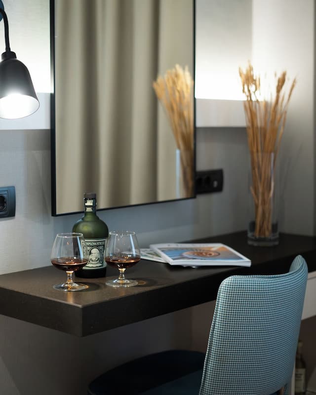 Athens Cypria Hotel-Economy Double or Twin Room-7