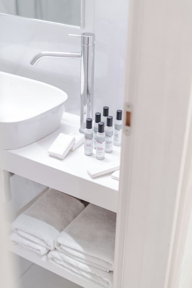 Athens Cypria Hotel-Economy Single Room-5