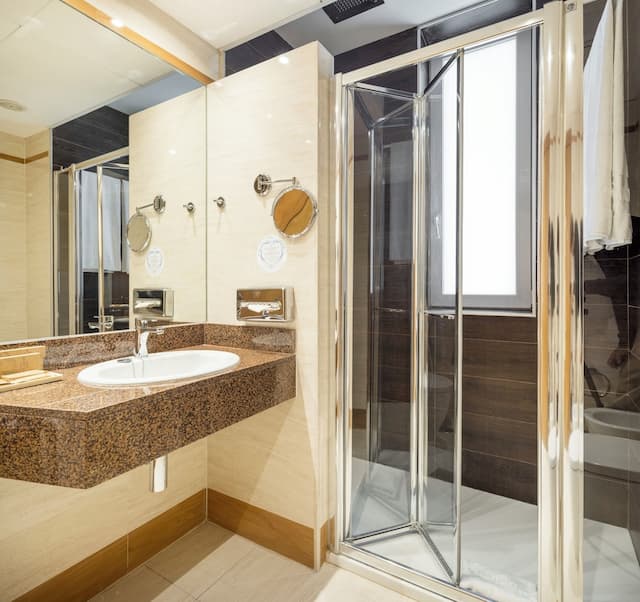 勒科茨伊盧尼翁 SPA 酒店-高級雙人房-6