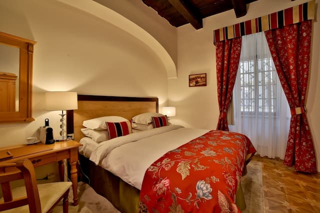 Hotel Questenberg-Standard Double Room-3