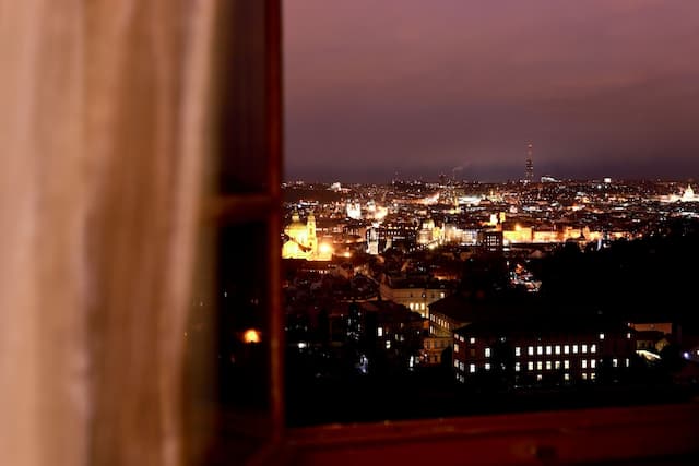 Hotel Questenberg-Grand Room, 1 King Bed-5