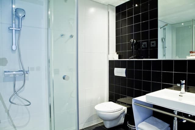 Catalonia Berlin Mitte-Double Room Single Use-4