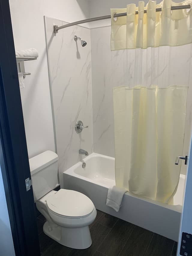 크레센트 인-더블룸-8