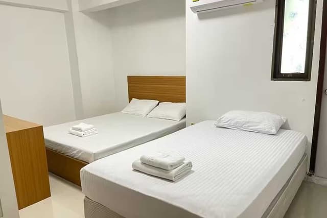 スーパー OYO 75577 パレス ホステル-デラックス トリプルルーム-1