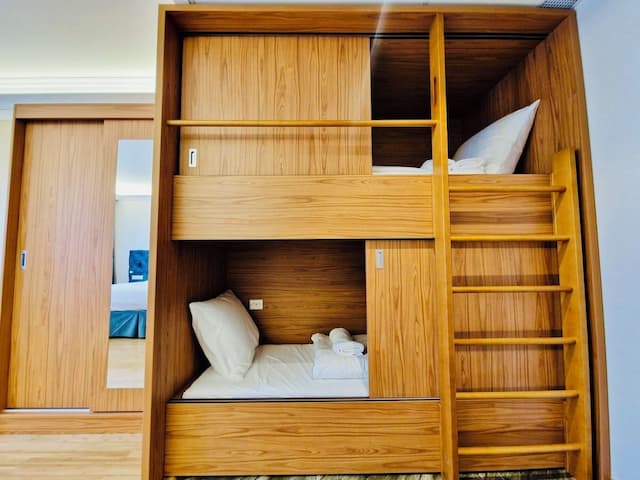 Chasse Residency Hotel-Quadruple Room-1