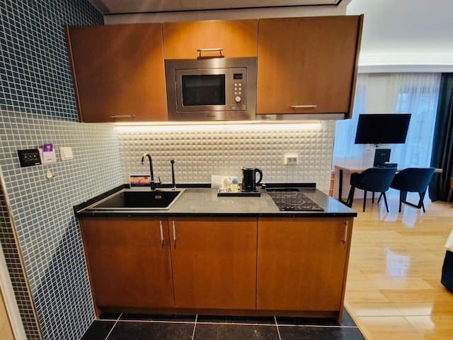 Chasse Residency Hotel-Chasse Cozy Room-4