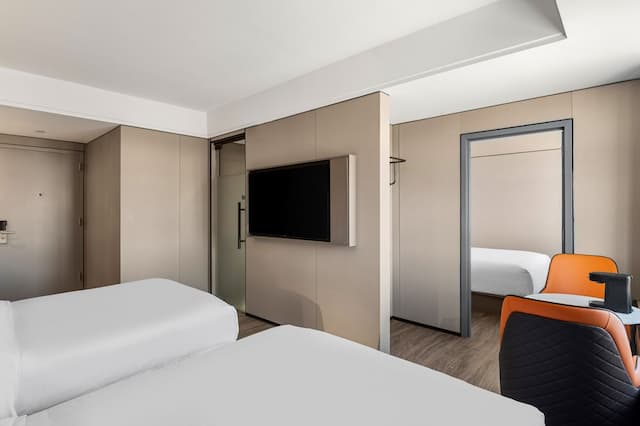 Ly New York Hotel-Family Double or Twin Room, 3 Twin Beds-2