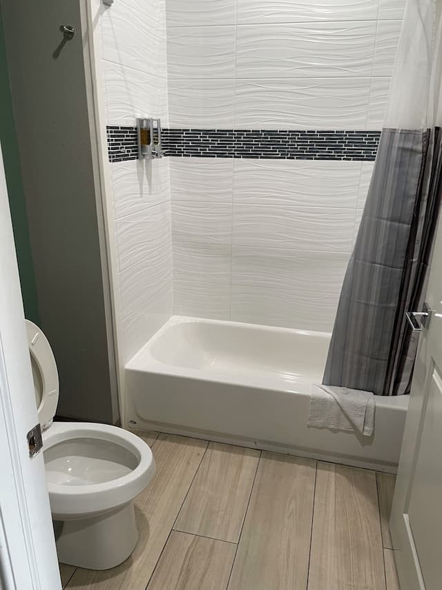 Express Inn - Richey-Deluxe Double Room, Non Smoking-4