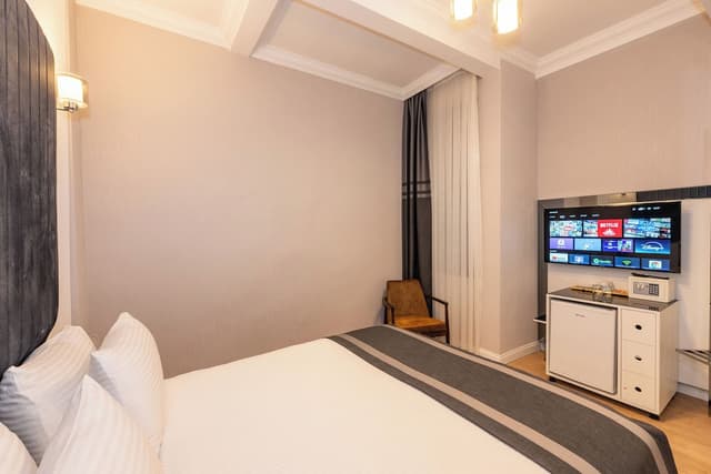 더 나우 호텔-Economy Double Room-3