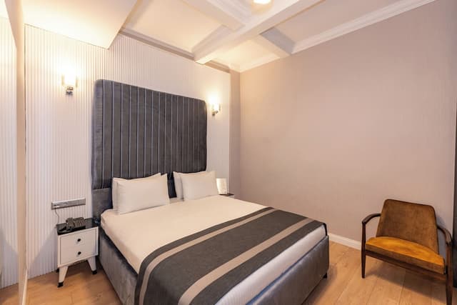 더 나우 호텔-Economy Double Room-2