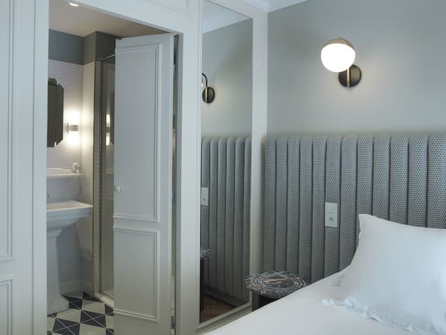 호텔 바쇼몽-클래식 더블룸-9