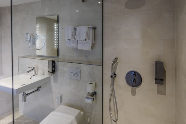 OZO Hotels Arena Amsterdam-Deluxe Double Room, 1 Double Bed-5