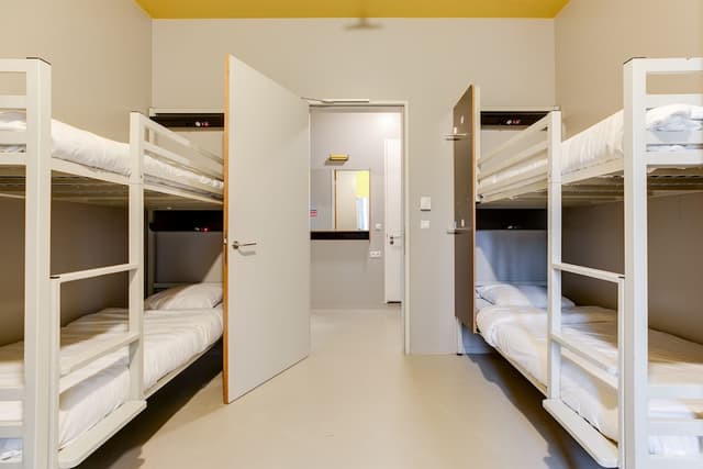 柯林努德 - 青年旅舍-Bed in 4-6-bed Mixed Dorm, Private Bathroom-1