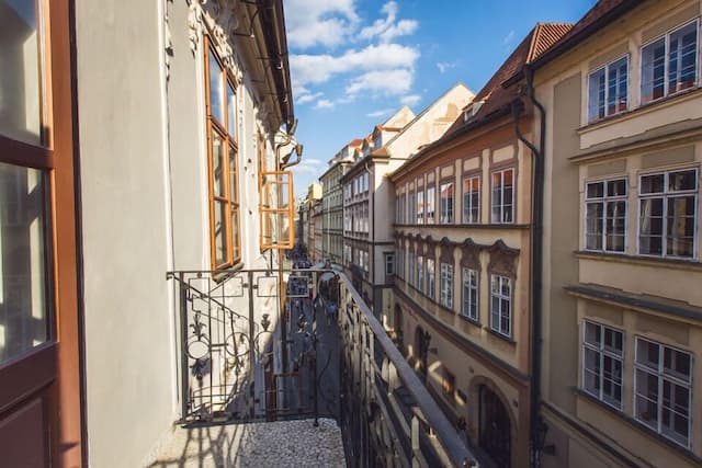 호텔 우 즐라테호 옐레나-럭셔리 스위트, 침실 1개, 주방, 시내 전망-4