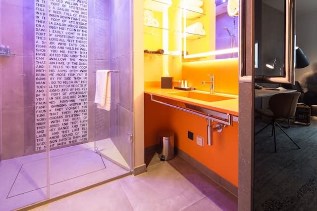 Jaz in the City Amsterdam-Room (InTune)-11