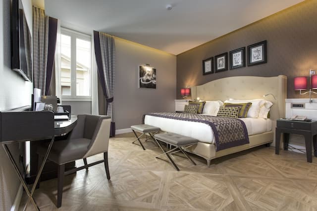 史巴戴酒店-豪華雙人房-1