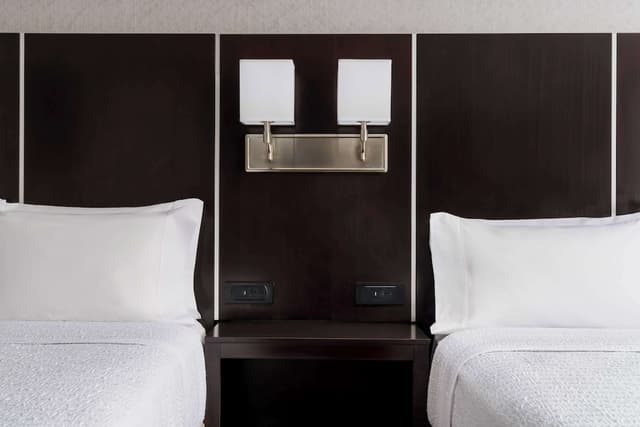 Hampton Inn Manhattan/Times Square Central-Room, 2 Double Beds-5