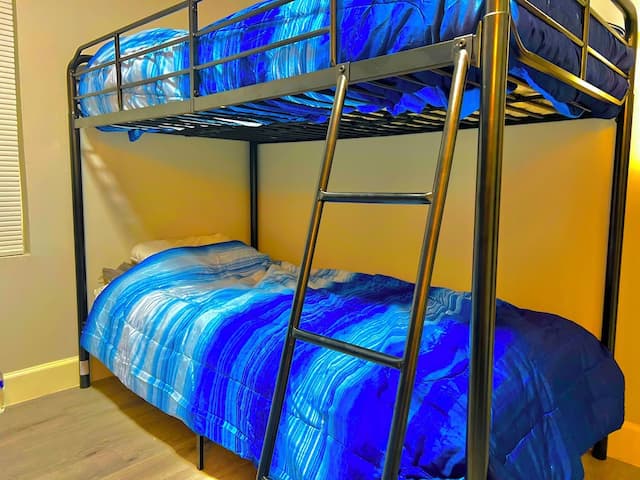 Haystack Hostel-Economy Shared Dormitory, Mixed Dorm-1