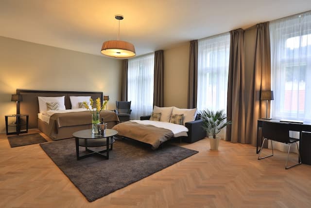 James Hotel & Apartments-2 Bedrooms Suite (85 m2)-2